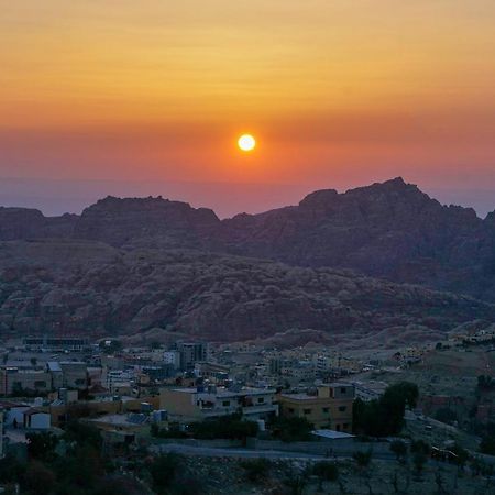 Abraham Hostel Wadi Musa Dış mekan fotoğraf